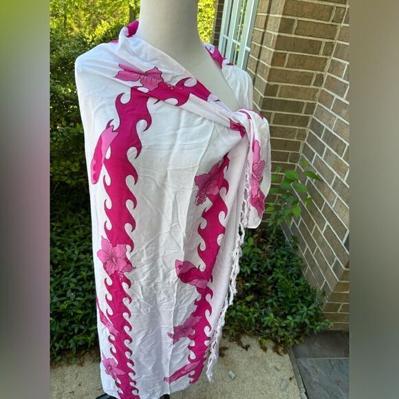 Surf Girl Pink and White Print Sarong/Swim Coverup - Picture 5 of 5